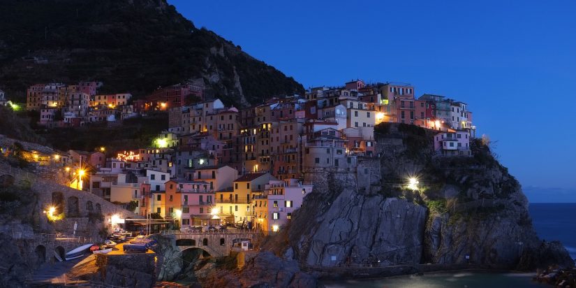 cinque terre 828614 1920